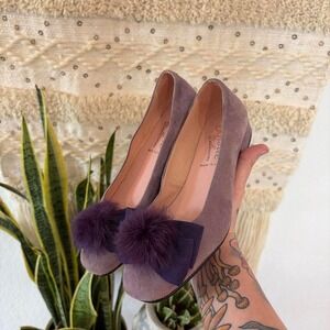 Anthropologie Bisue Ballerinas lilac suede ballet flats purple matching pom-pom